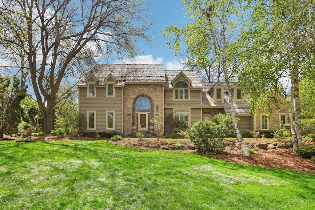 18505-woodberry-ct-brookfield-wi-primaryphoto